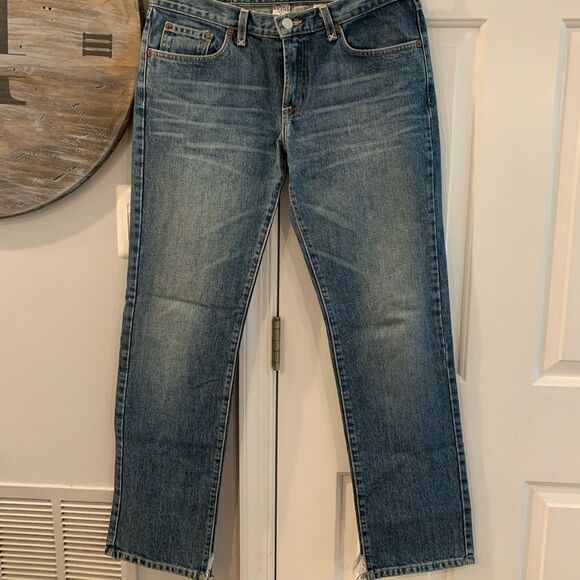 Lucky Brand Relaxed Ankle Cut Jeans sz 8 - Picture 1 of 5